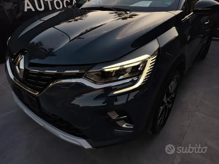 Renault Captur 2024 photo 4