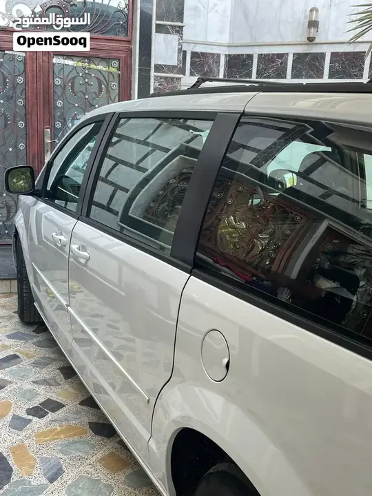 Dodge Caravan 2019 photo 4