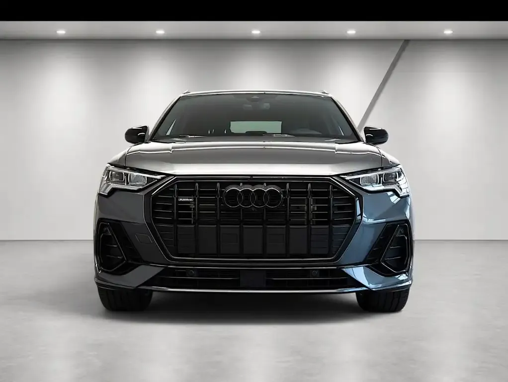 Audi Q3 2025 photo 2