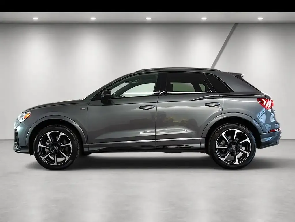 Audi Q3 2025 photo 4