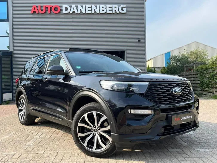Ford Explorer 2021 photo 2