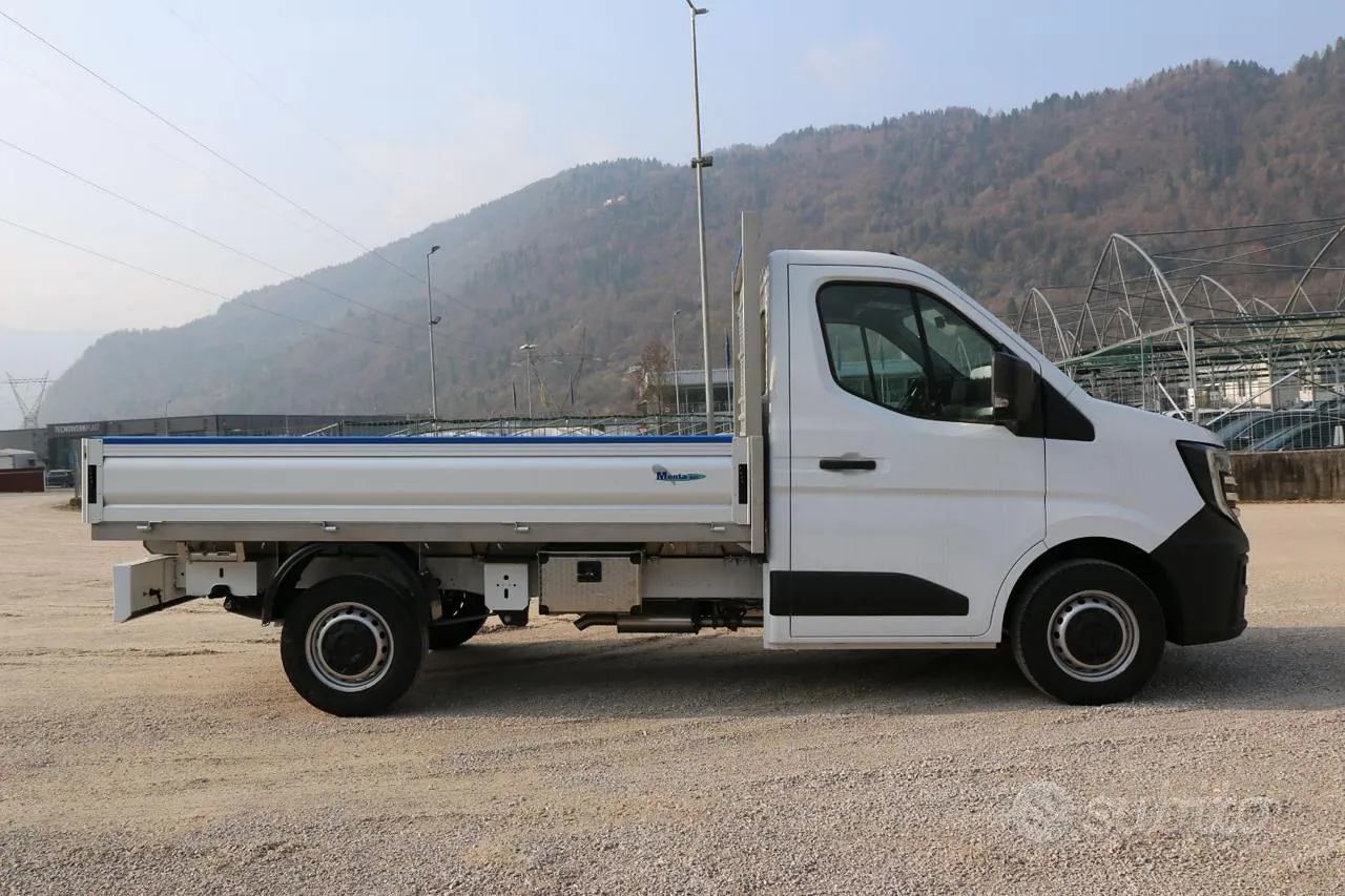 Nissan Interstar 2026 photo 4
