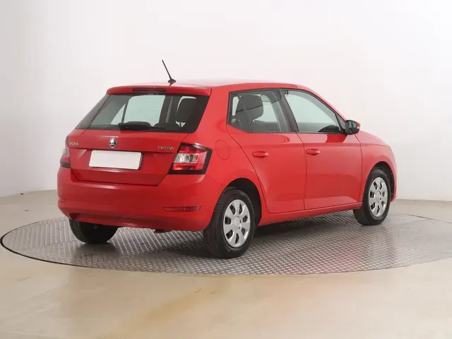 Skoda Fabia 2019 photo 4