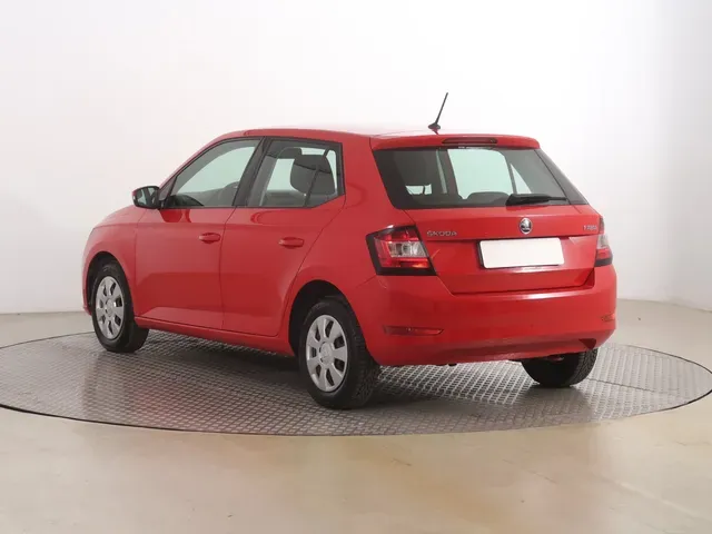 Skoda Fabia 2019 photo 3