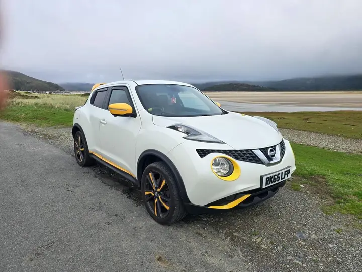 Nissan Juke 2015 photo 2