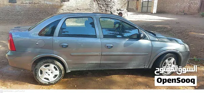 Opel Corsa 2004 photo 2