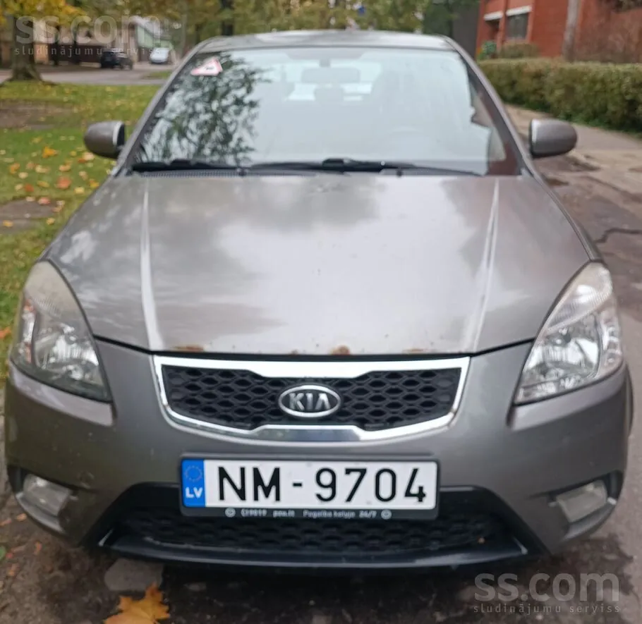 Kia Rio 2011 photo 2