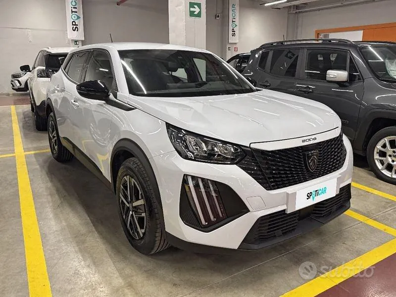 Peugeot 2008 2025 photo 5