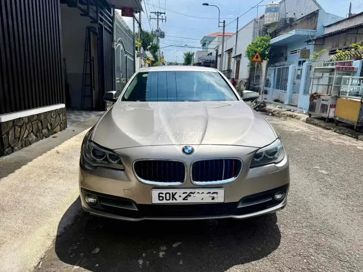 BMW 5 Series 2017 photo 2