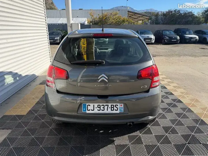 Citroen C3 2012 photo 3