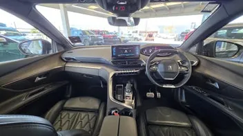 Peugeot 5008 2021 photo 3