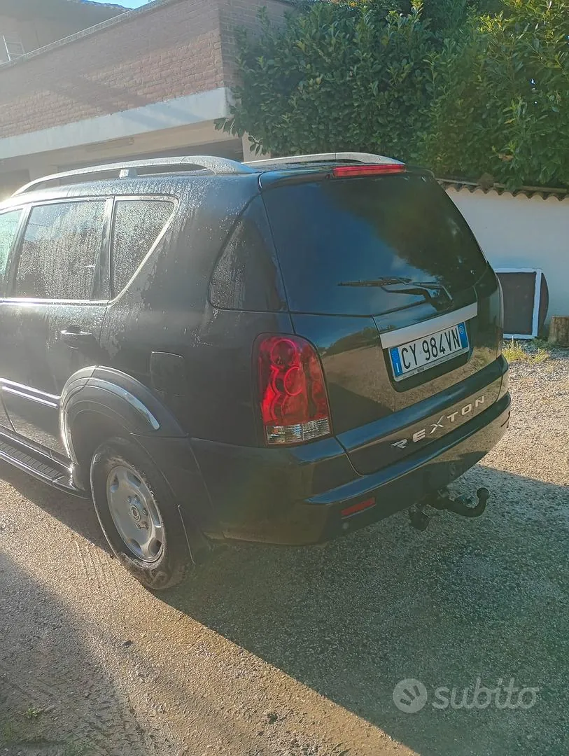 KG Mobility Rexton 2006 photo 2