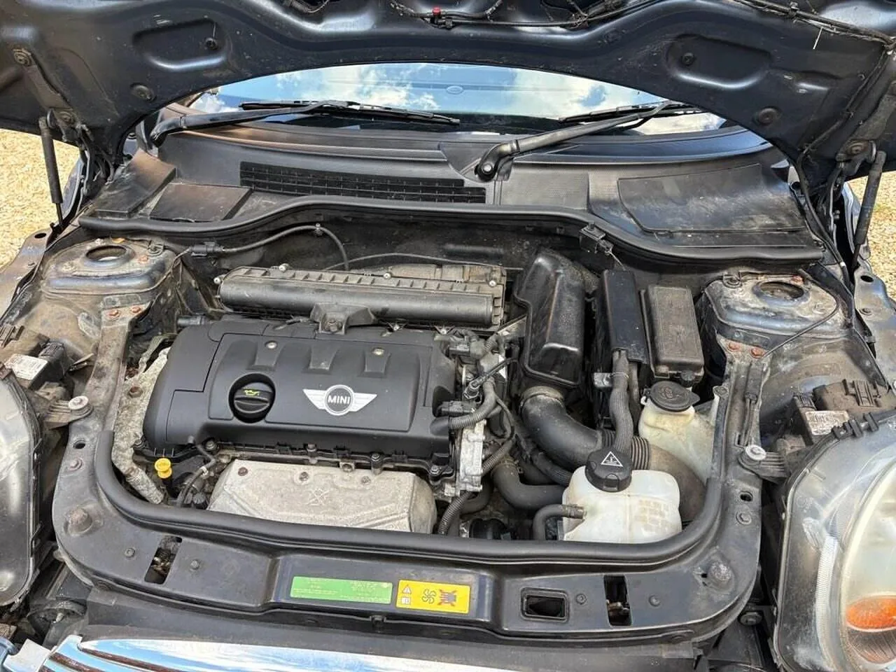 Mini Convertible 2010 photo 3