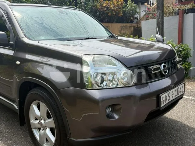Nissan X-Trail 2010 photo 3