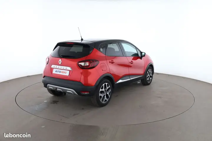 Renault Captur 2018 photo 3