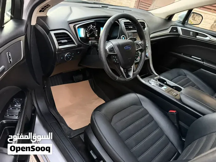 Ford Fusion 2017 photo 4