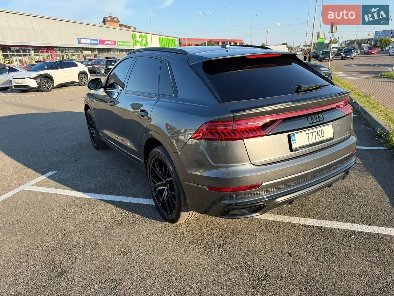 Audi Q8 2019 photo 5