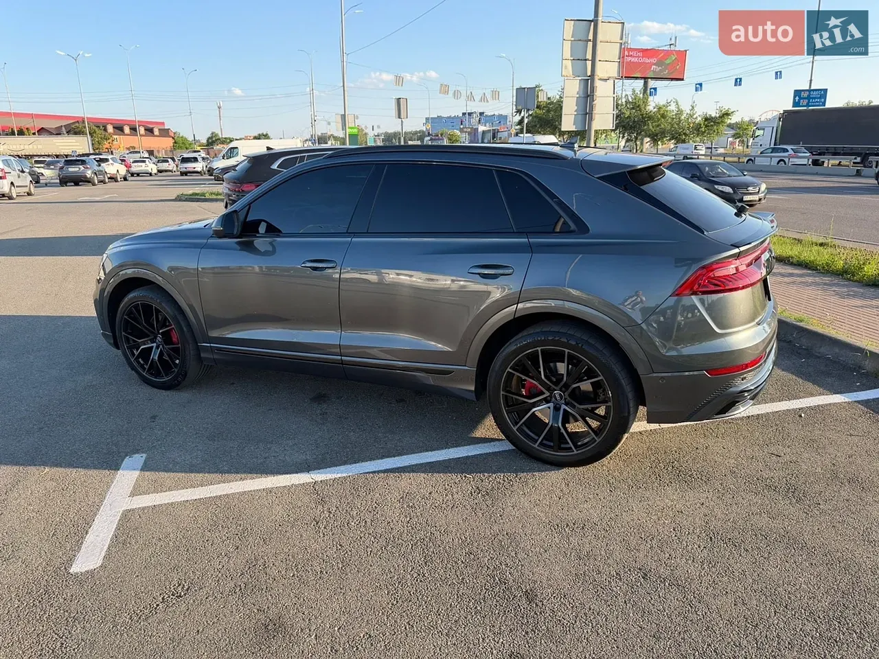 Audi Q8 2019 photo 4
