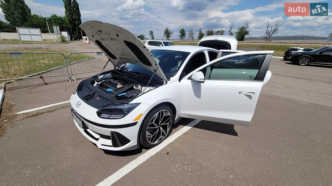 Hyundai Ioniq 6 2023 photo 3