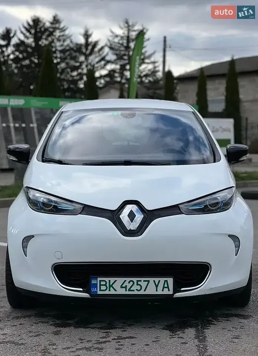 Renault Zoe 2014 photo 2