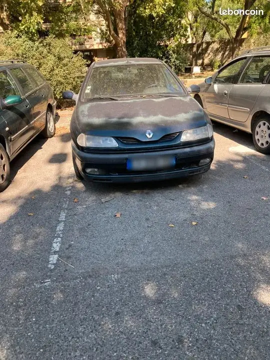 Renault Laguna