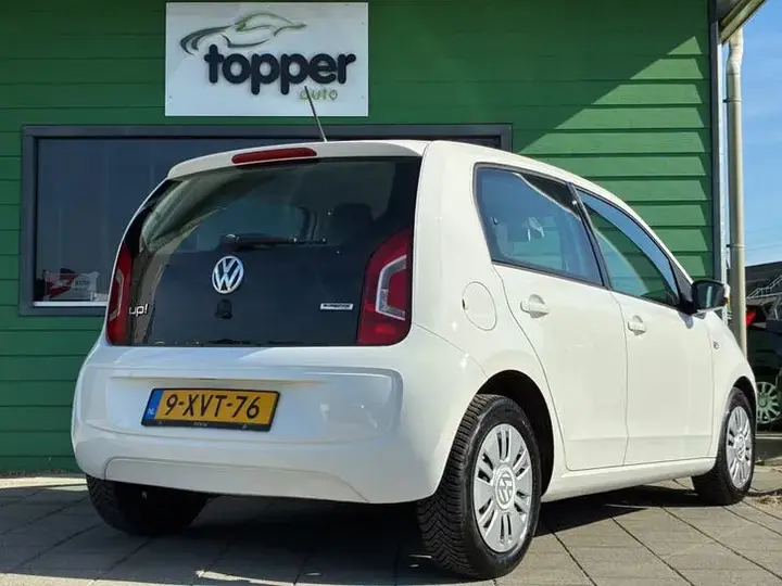 Volkswagen Up 2014 photo 3