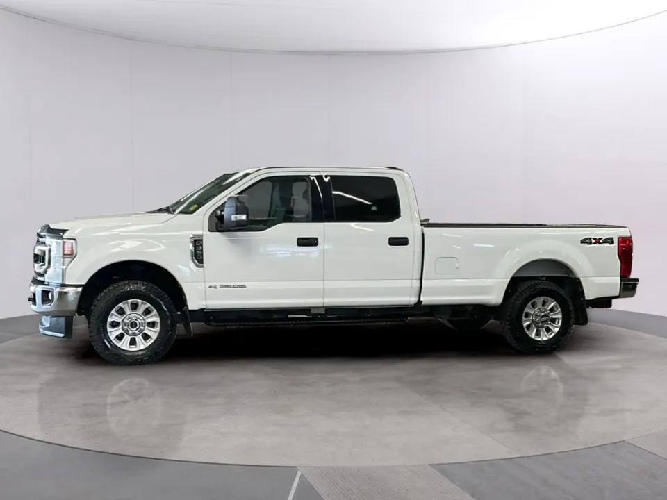 Ford Super Duty F-350 2022 photo 2