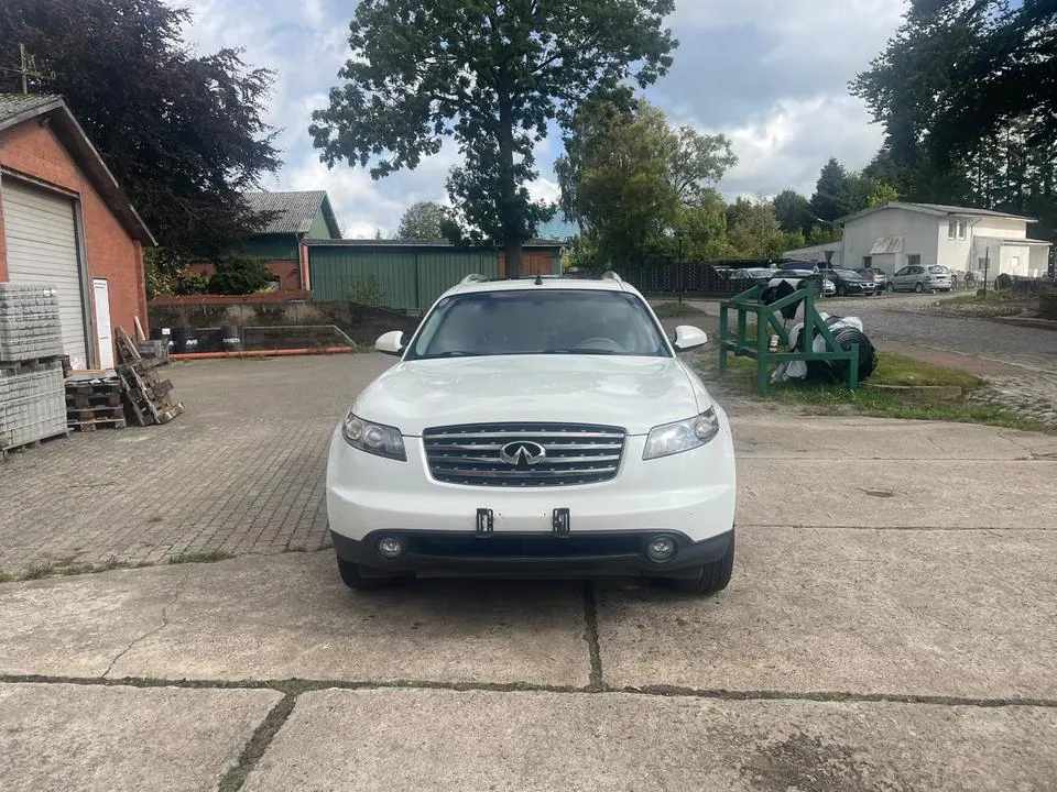 Nissan Infiniti Fx 45