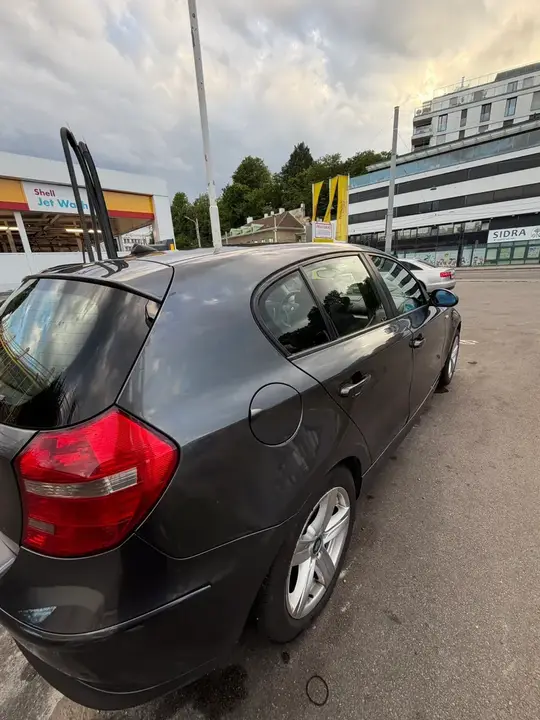 BMW 1 Series 2008 photo 3