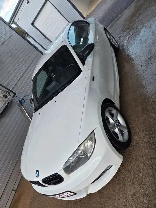 BMW 1 Series 2008 photo 3