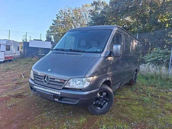 Mercedes-Benz Sprinter 209 2003 photo 3