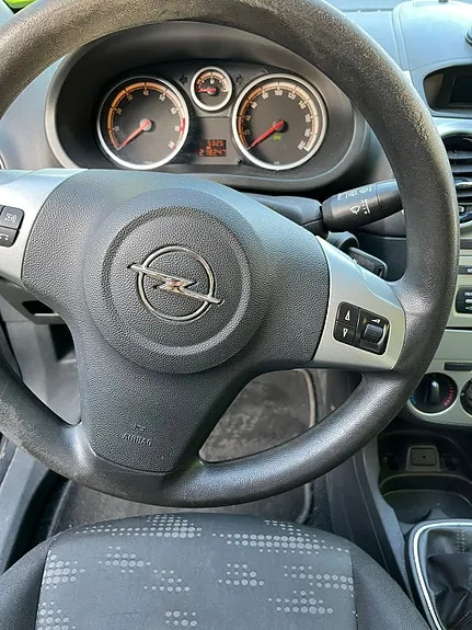 Opel Corsa 2011 photo 5
