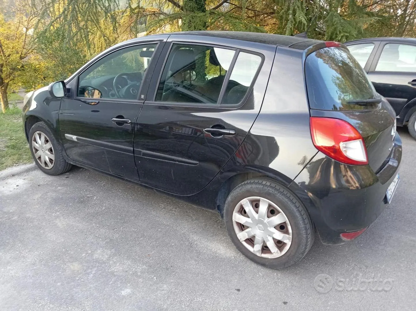 Renault Clio 2011 photo 5