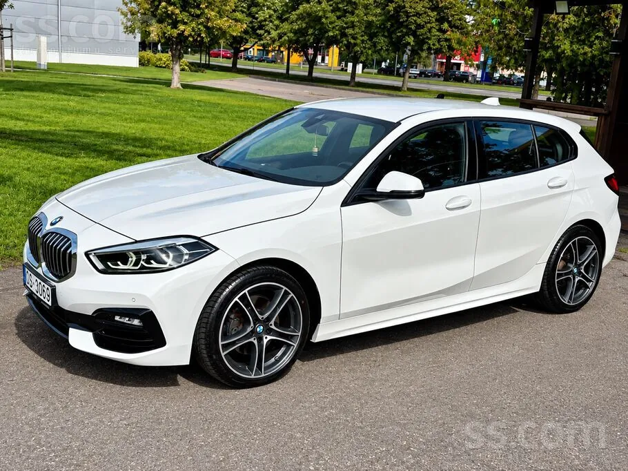 BMW 116D M-Pack 2022 photo 2