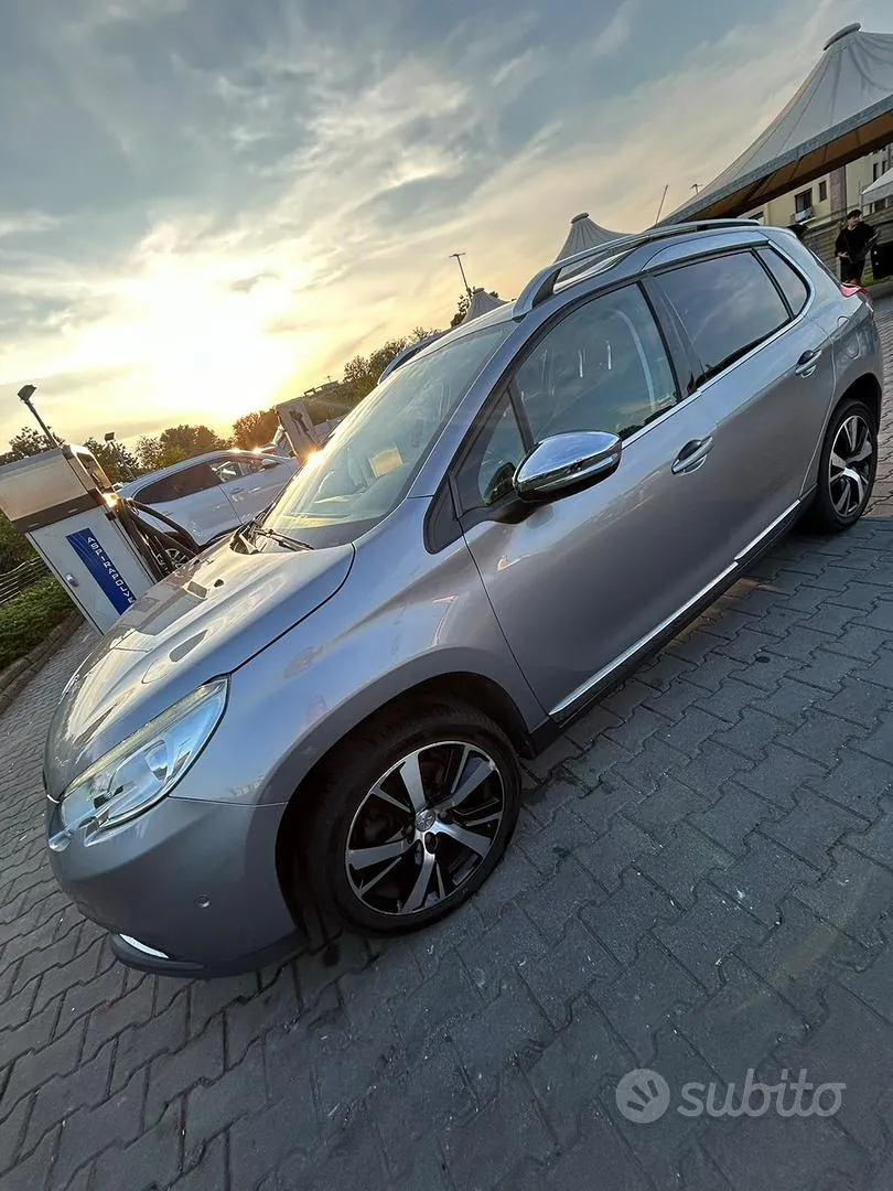 Peugeot 2008 2016 photo 2