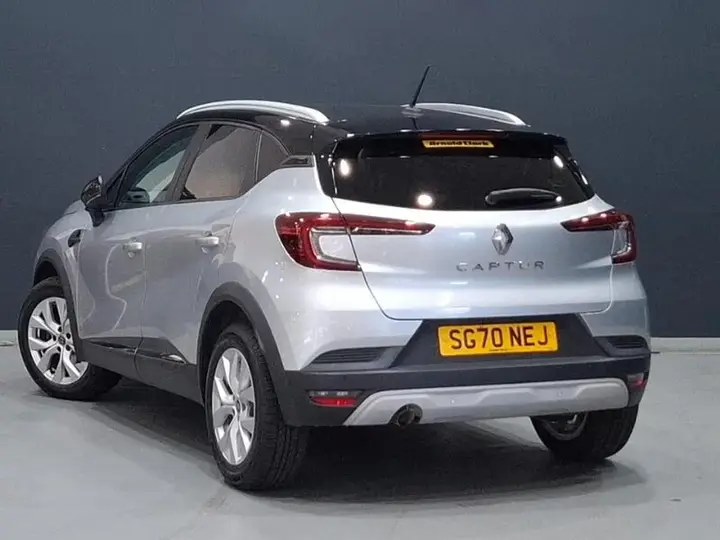 Renault Captur 2020 photo 2