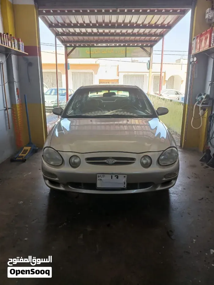 Kia Shuma