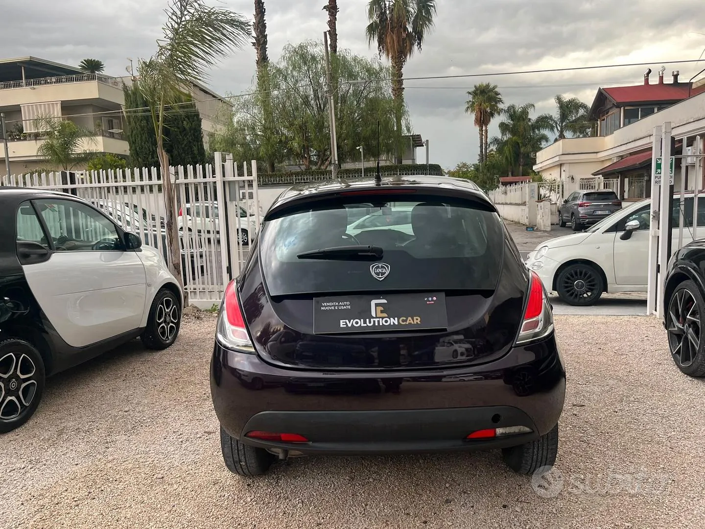 Lancia Ypsilon 2014 photo 4
