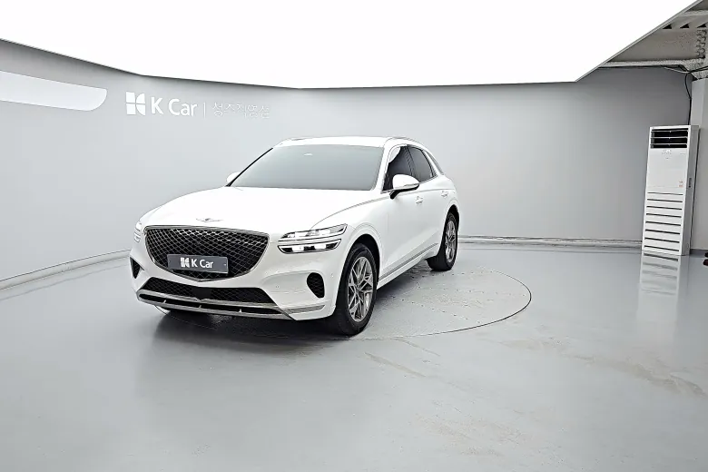 Genesis Gv70