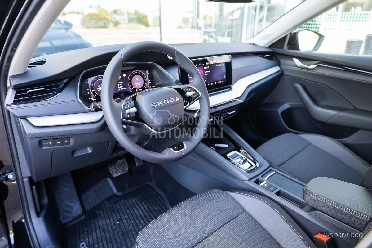 Skoda Octavia 2026 photo 2