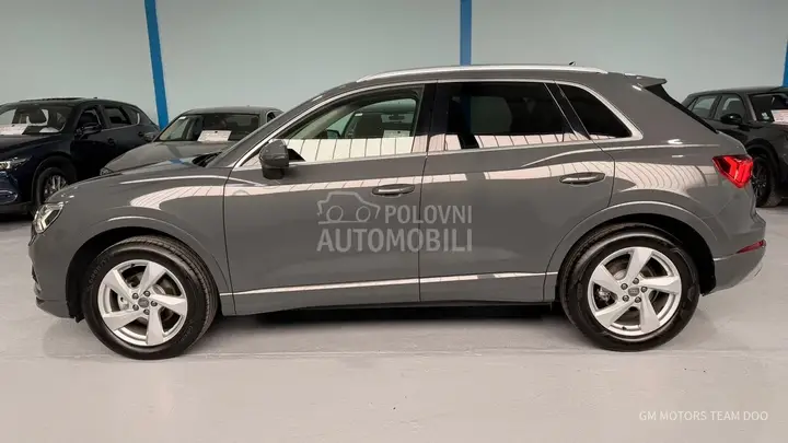 Audi Q3 2020 photo 2