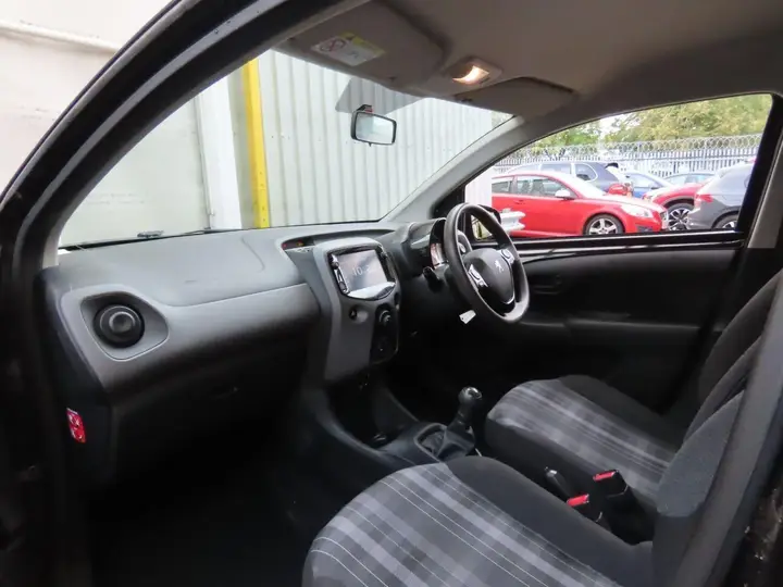 Peugeot 108 2018 photo 5