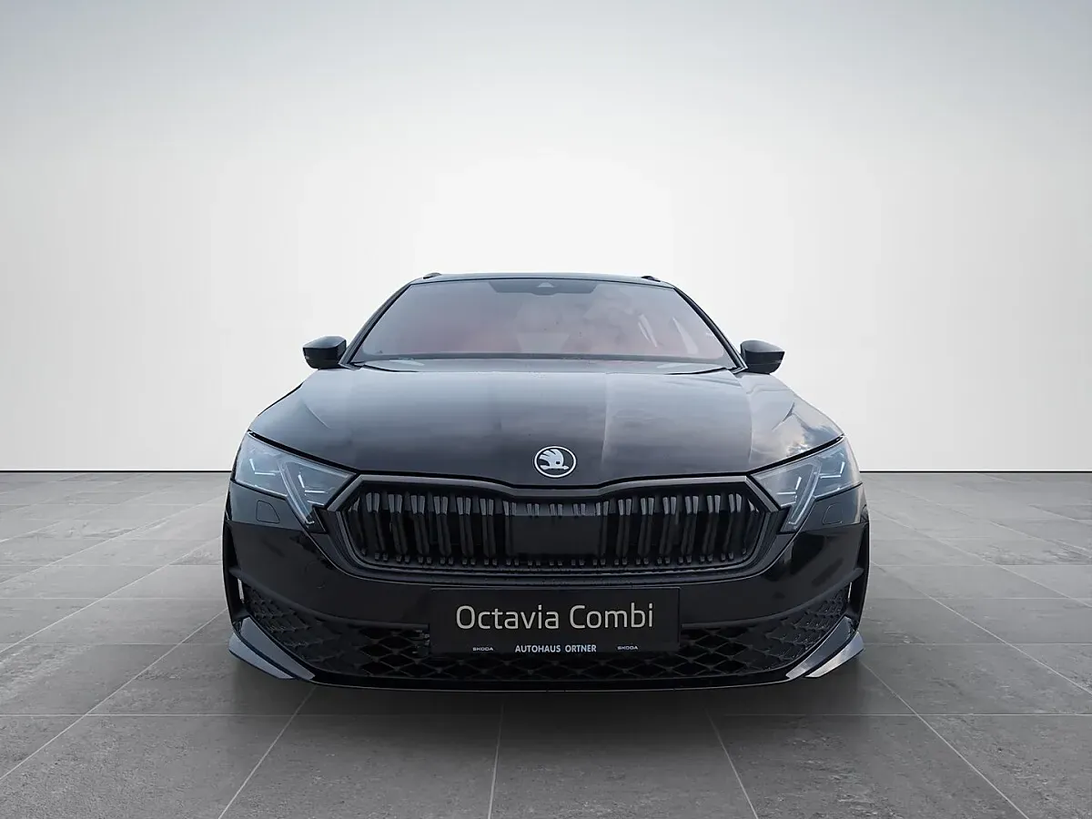Skoda Octavia 2026 photo 2