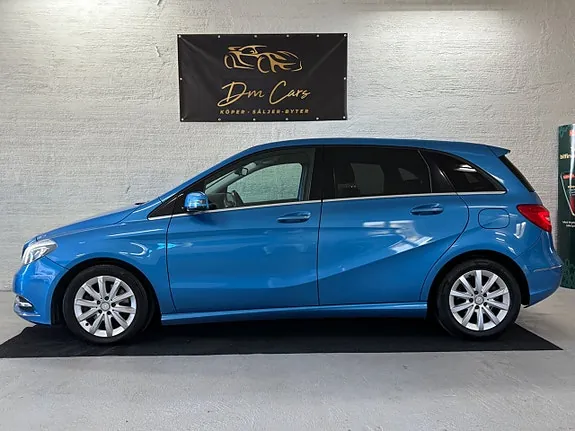 Mercedes-Benz B200