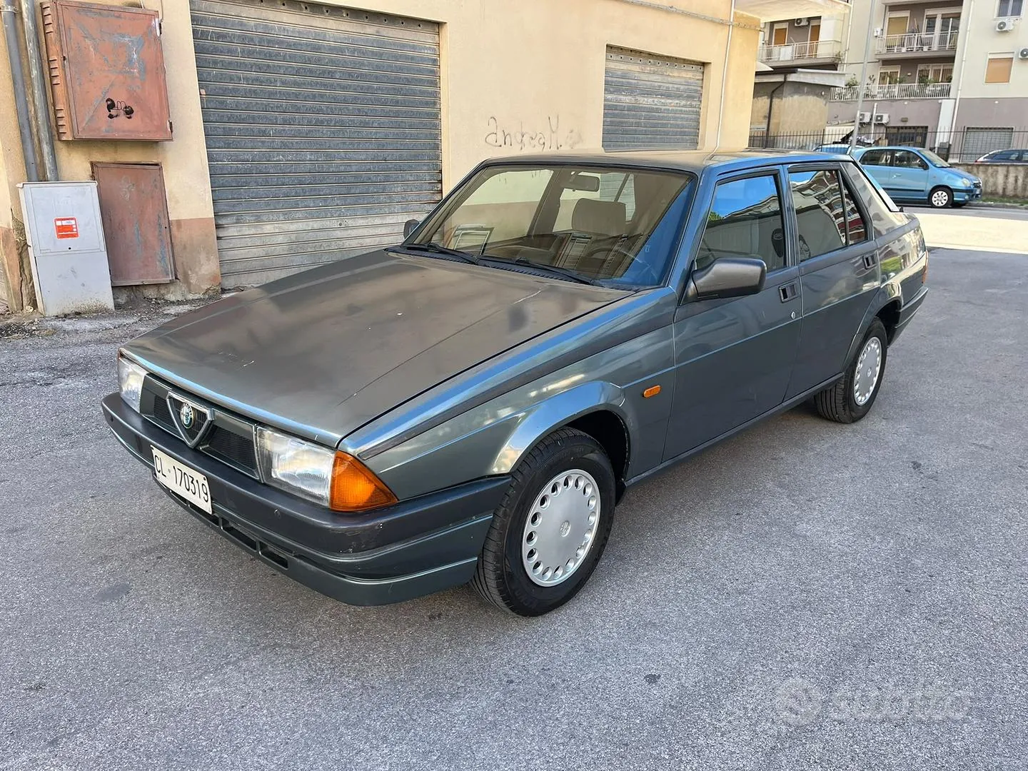 Alfa Romeo 75 1987 photo 3