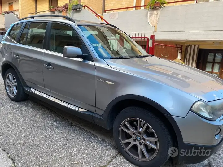 BMW X3 2009 photo 2