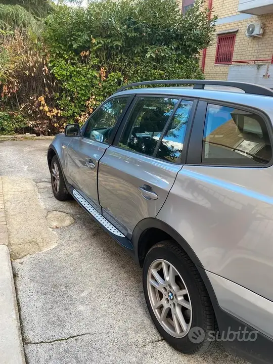 BMW X3 2009 photo 3