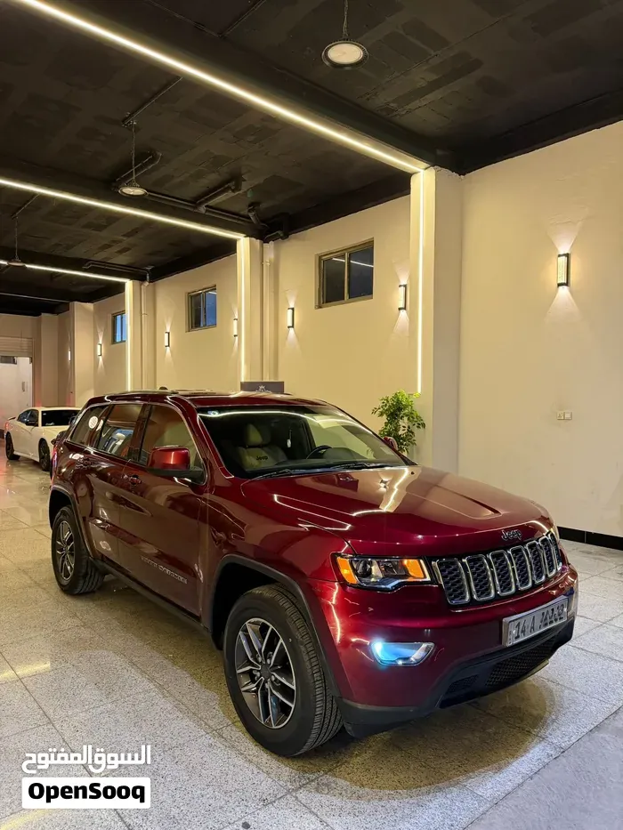 Jeep Grand Cherokee 2017 photo 3