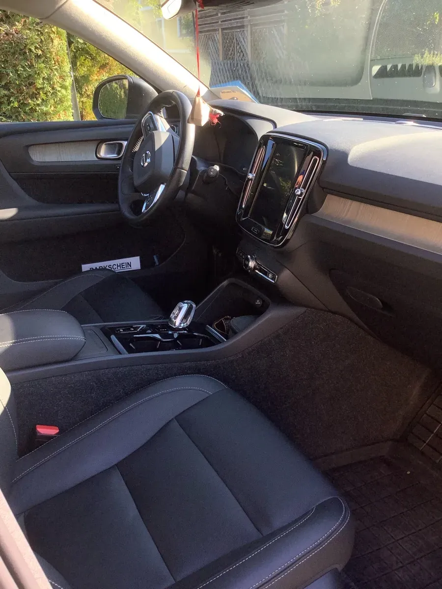Volvo Xc40 2019 photo 2
