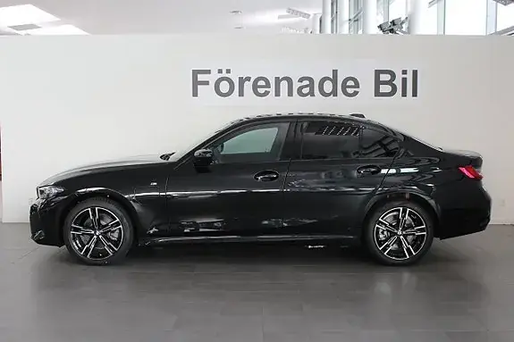 BMW 330E 2025 photo 2